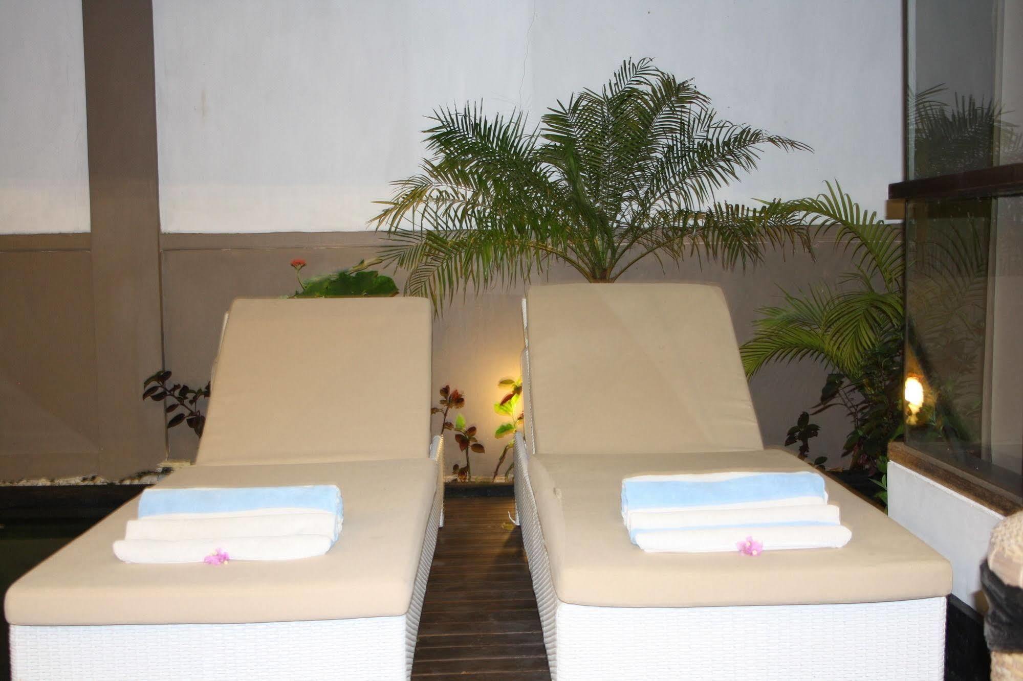 Gili Pearl Three Bedroom Villa Gili Trawangan Kültér fotó