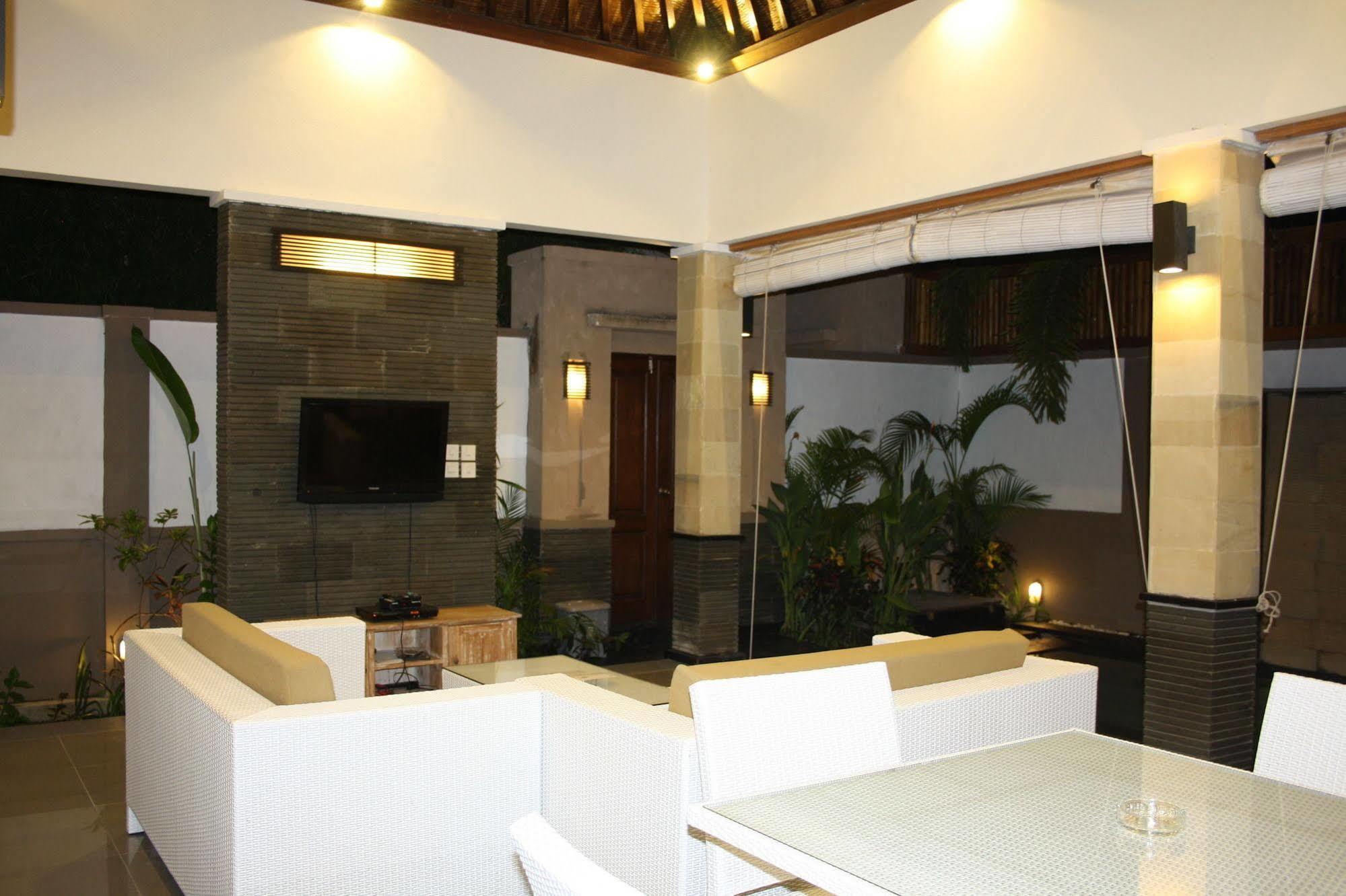 Gili Pearl Three Bedroom Villa Gili Trawangan Kültér fotó